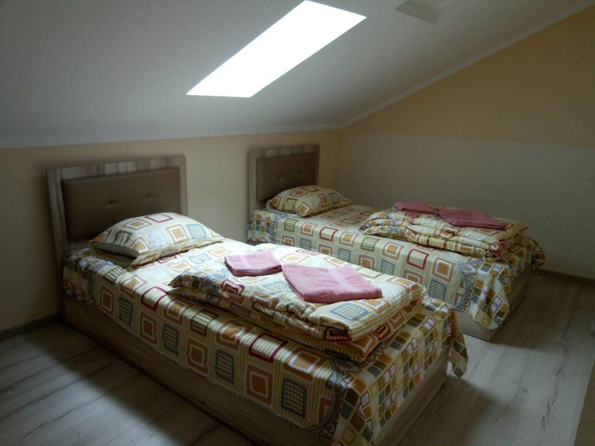 Згадка Hotel Трускавец Екстериор снимка