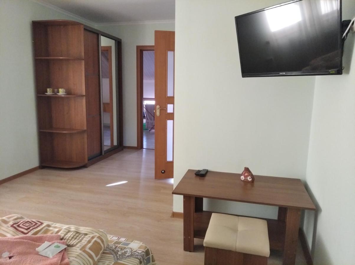 Згадка Hotel Трускавец Екстериор снимка
